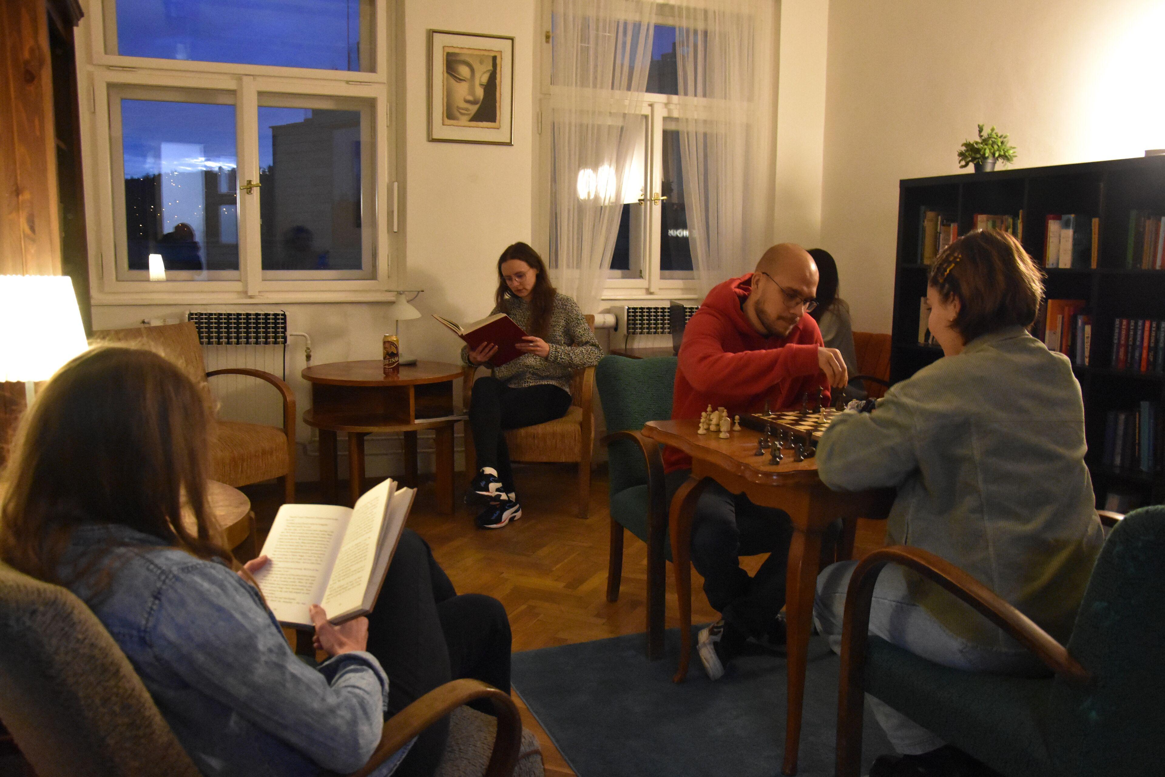 The Clock Inn - Prague — Photos 2